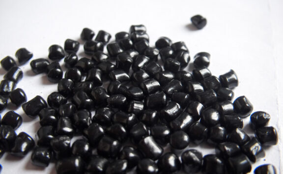 决定黑色母粒质量的几点因素