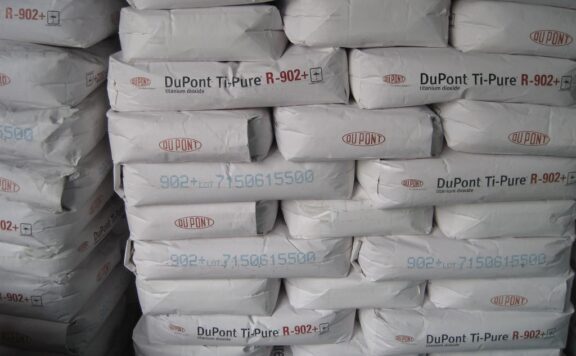 上游钛白粉企业涨上瘾 下游涂料企业鸦雀无声