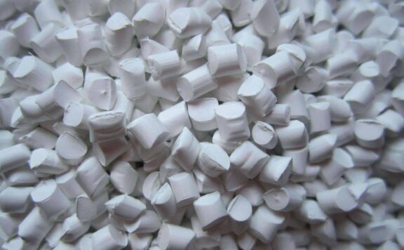 白色母粒选择技巧及着色知识