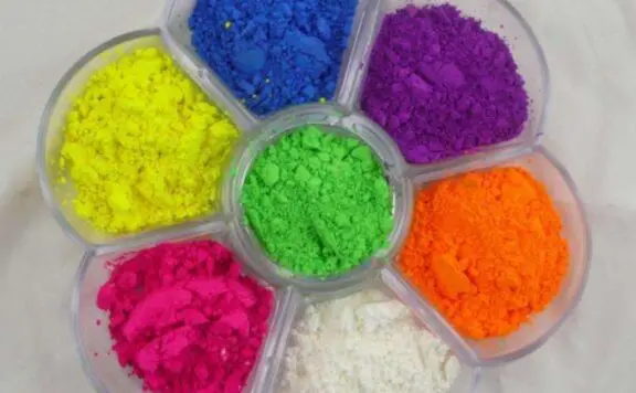 塑料颜色在配色时的调色方法和技巧