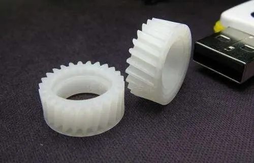 精密注塑成型对注塑机有哪些要求？