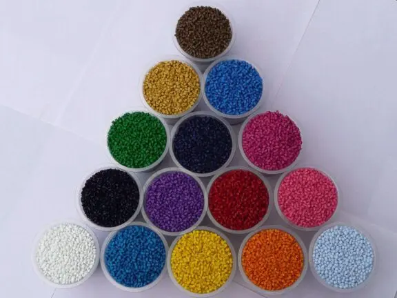 色母粒在塑料加工业的应用