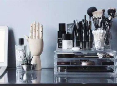 塑料制品中使用色母粒着色会产生褪色现象吗?