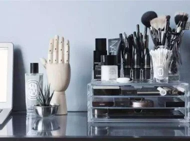 塑料制品中使用色母粒着色会产生褪色现象吗?