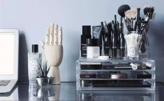 塑料制品中使用色母粒着色会产生褪色现象吗?