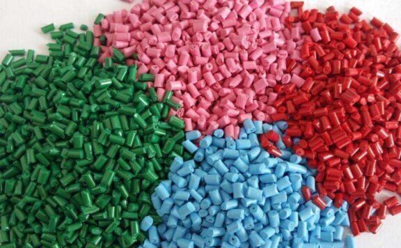 塑料色母粒造粒生产中出现色差的五大原因分析