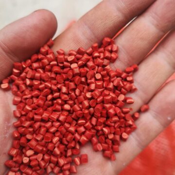 网眼袋 蔬菜袋 专用高浓亮红色母粒 吹膜 拉丝 注塑