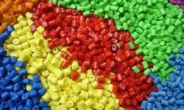 颜料之家介绍什么是色母粒?色母粒的品种和等级都有哪些?塑料制品厂对色母粒应当如何选择?