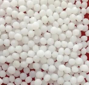 开口爽滑母粒 的选用除了考虑到其优异的 开口抗粘效果 外还要考虑哪些情况？